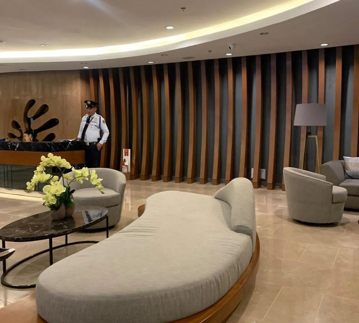 Shore 2 Residences Tower 2 16Fl Manila Philippines
