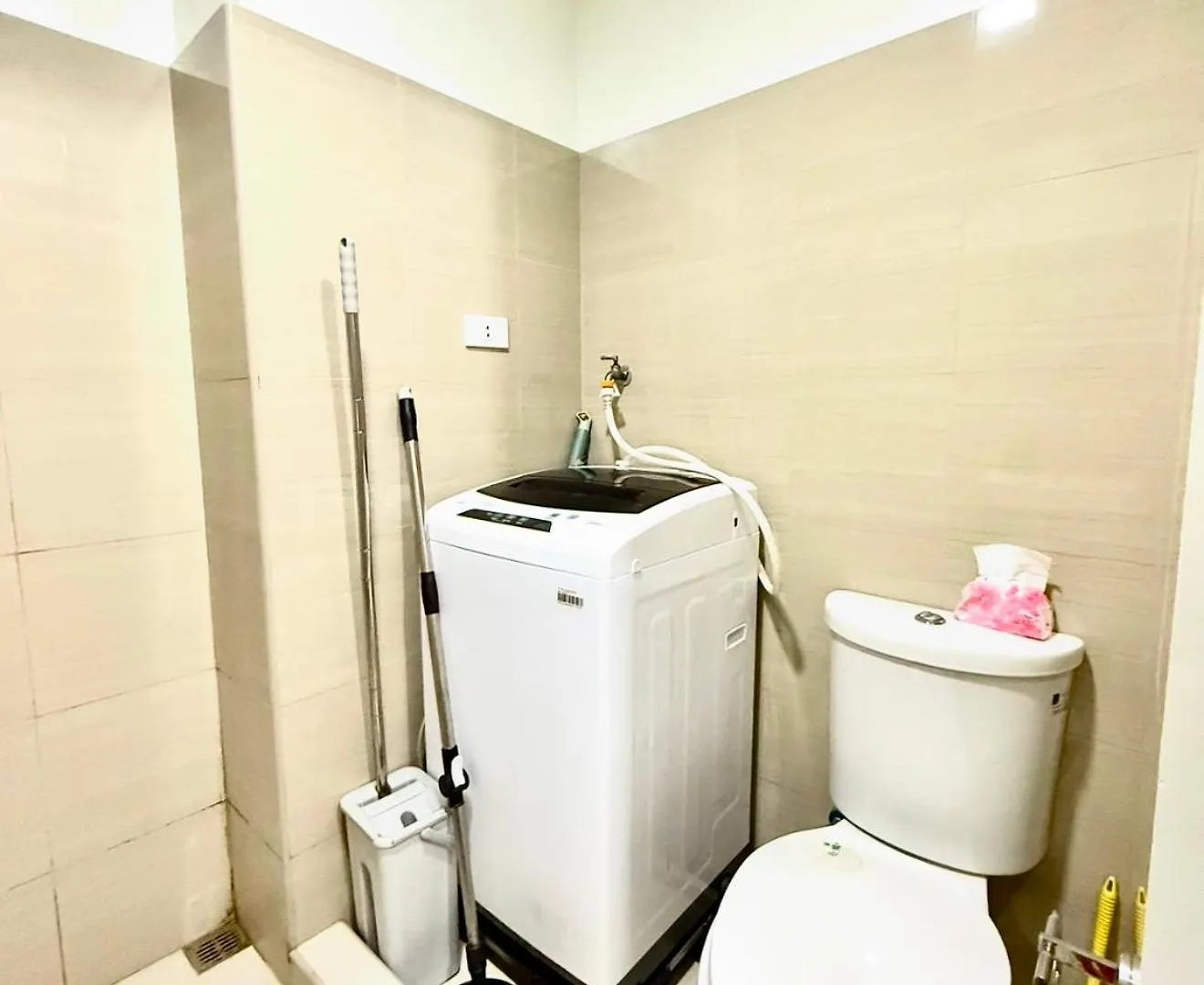 Shore 2 Residences Tower 2 16Fl Manila Apartment